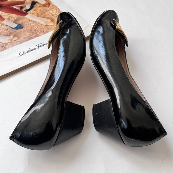 Salvatore Ferragamo Black Patent Leather Low Heel Pumps Size 8 C - Picture 7 of 12